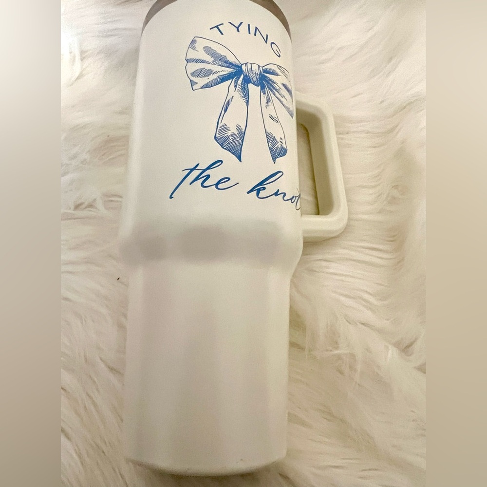 Francesca's Collections White/Ivory and Blue Coffee Mug with bow